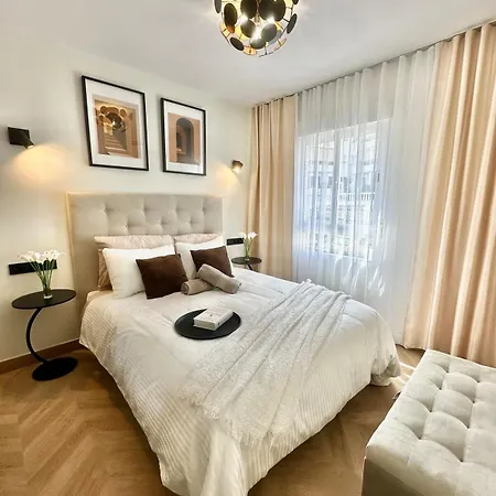 Casa Riviera, 2-bdrm, Sea View, Pool, Parking Apartment *